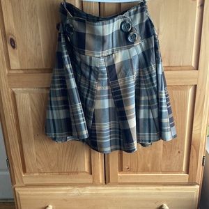 Pleated Plaid Midi Skirt, Shades of brown, Tortoiseshell patterned buttons